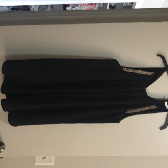 Dress - Picture 2 of 5